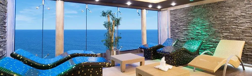 Das Bild zeigt den Wellnessbereich MSC Aurea Spa an Bord des Kreuzfahrtschiffes MSC Preziosa