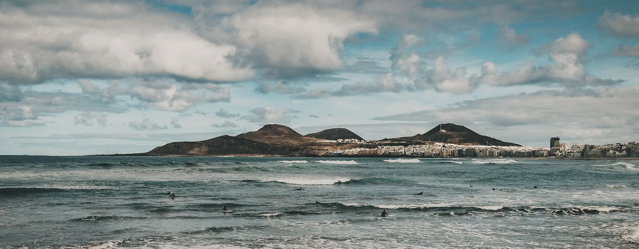 Surf-Abenteuer mit Legende Björn Dunkerbeck
